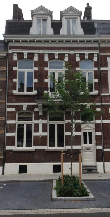 B&B Alexander Maastricht Bagian luar foto